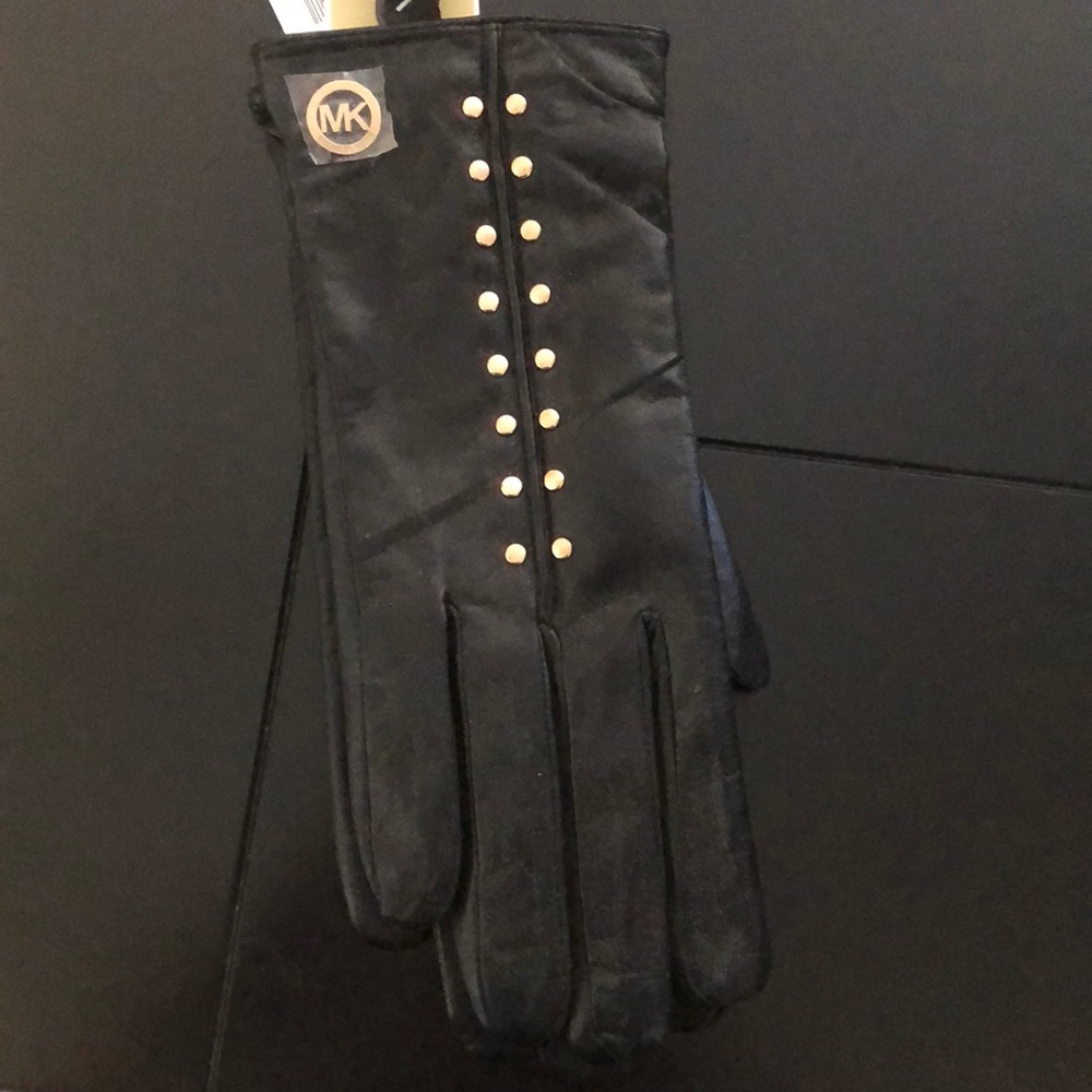 Michael Kors tech gloves